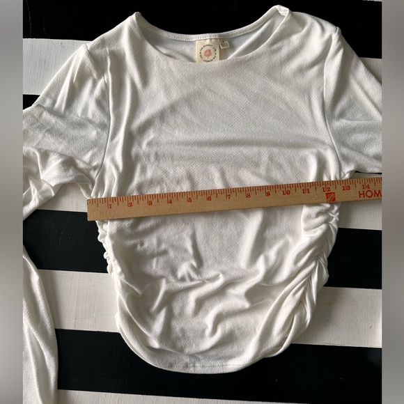 Shirt - Picture 4 of 5